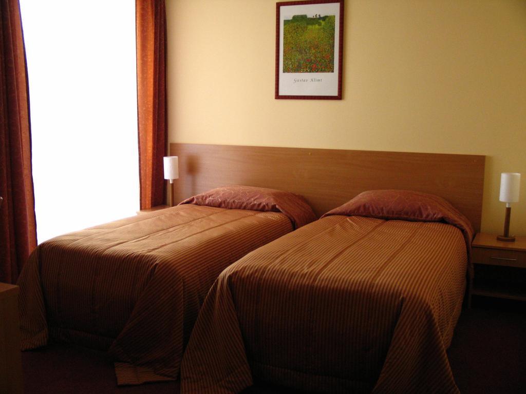 Hotel Siauliu Krasto Medziotoju Uzeiga Šiauliai Zimmer foto